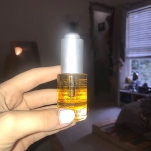 burt’s bees complete nourishment facial oil